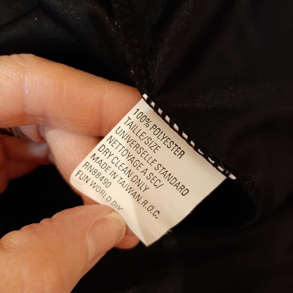 Vampire Cape - image 6